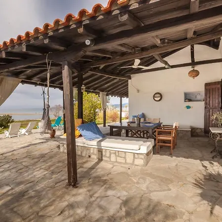 Holiday home Blue Lagoon! Nikiti (Sithonia)
