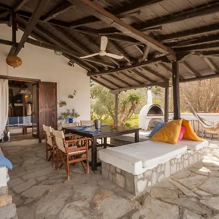 Holiday home Blue Lagoon! Nikiti (Sithonia)