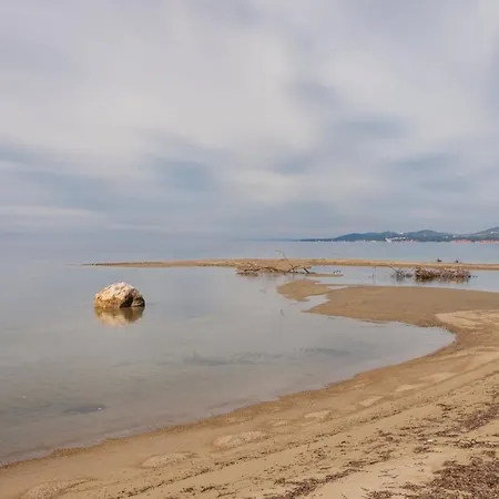 Holiday home Blue Lagoon! Nikiti (Sithonia)