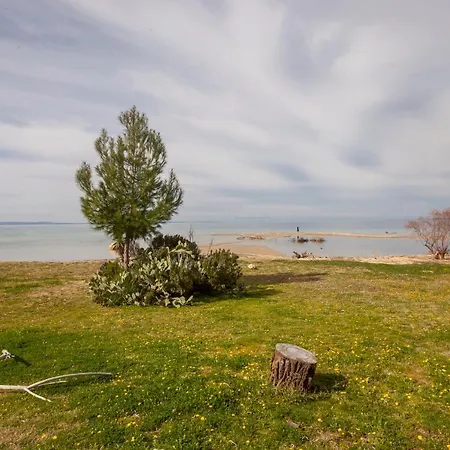 Blue Lagoon! Holiday home Nikiti (Sithonia)